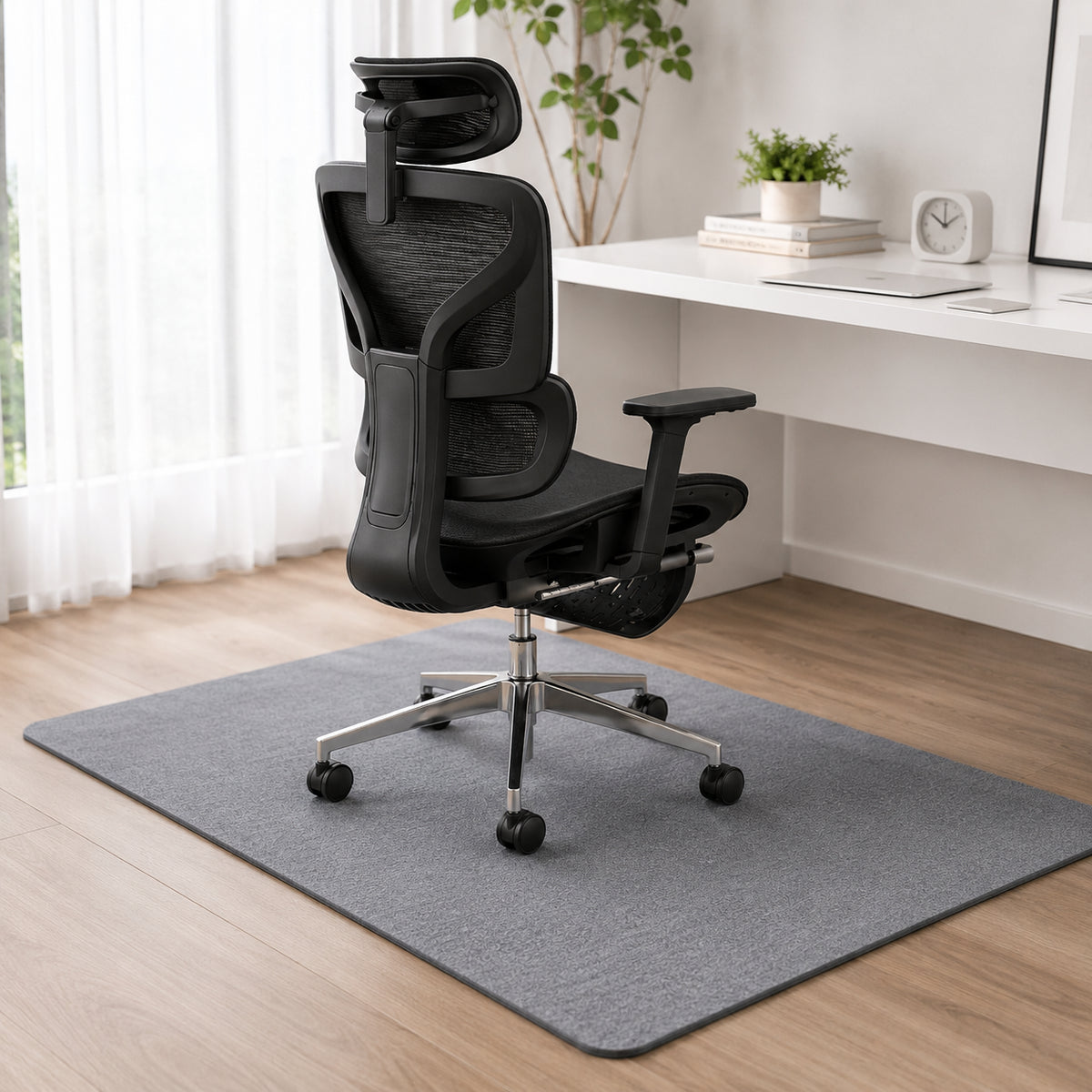 Tapis de chaise bureau ERGOΛ Shield gris — polyester premium antidérapant